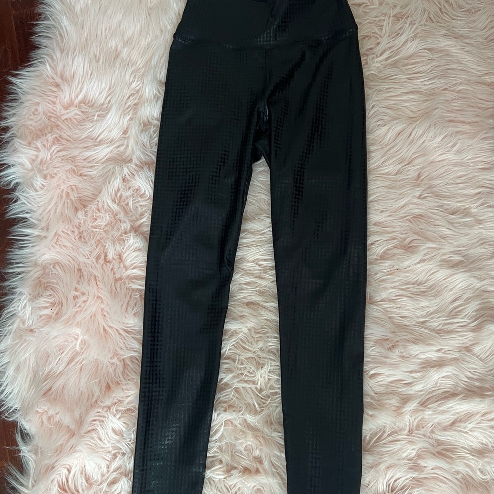 PELOTON
Show Up Digital Foil Legging